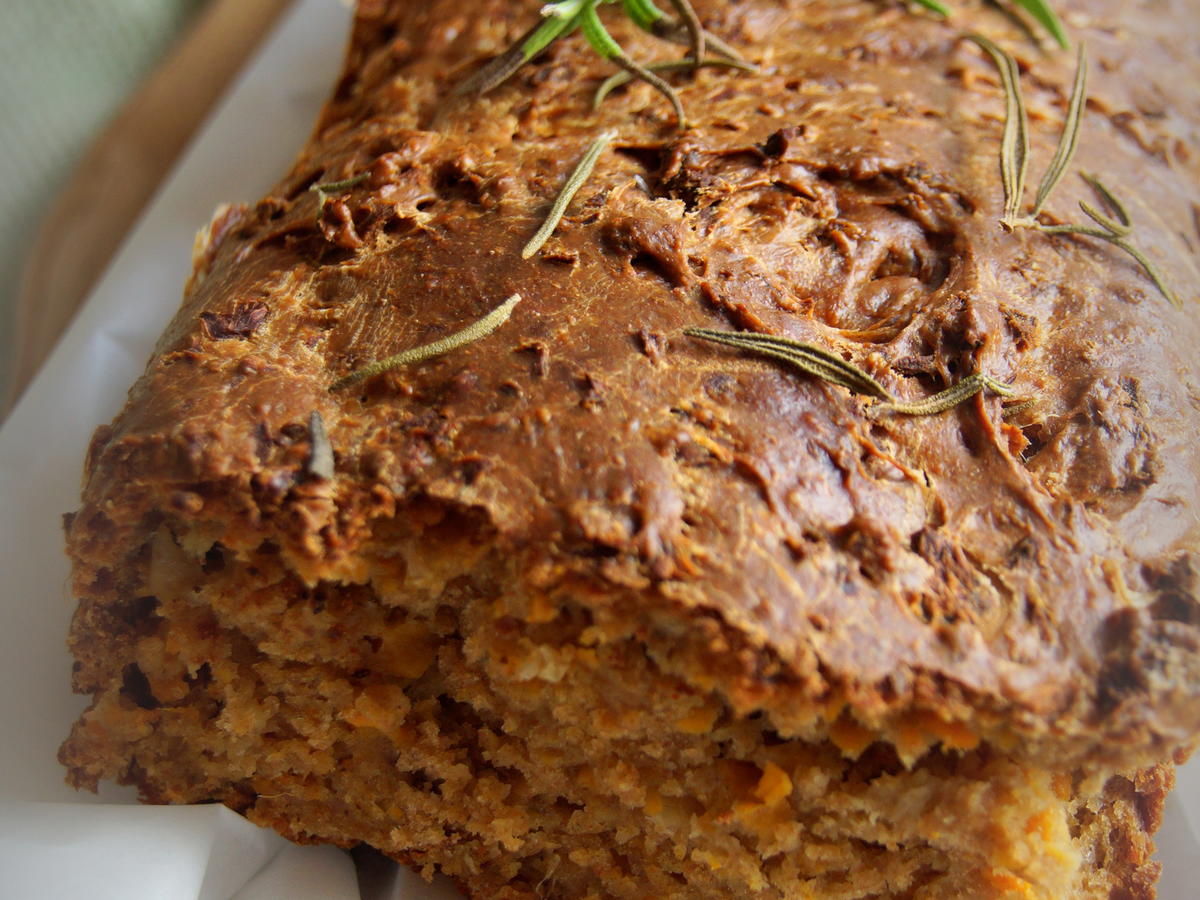 Pikantes Süßkartoffel Feta Brot - einfach - von Sri_Devi