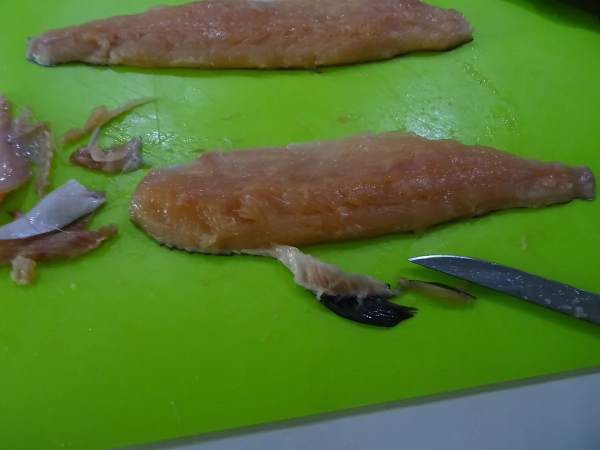 Saiblingsfilet-Röllchen im Knusperbett, im Ofen gegart - Rezept - Bild Nr. 7937