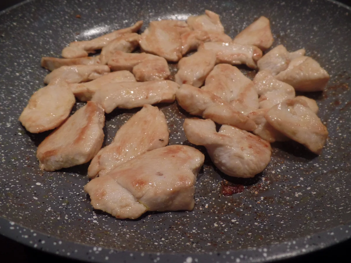 Gnocchi mit Spargel und Bärlauch -Pesto - Rezept - Bild Nr. 7922