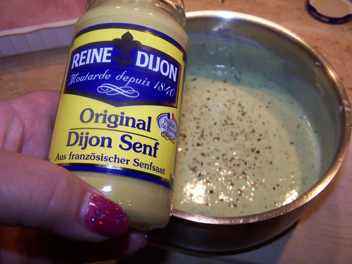 Rezept: Spargel weiß-grün, mit einem zarten Schinken u. Sößchen Bild Nr. 7940 Spargel weiß-grün, mit einem zarten Schinken u. Sößchen - Rezept - Bild Nr. 7940