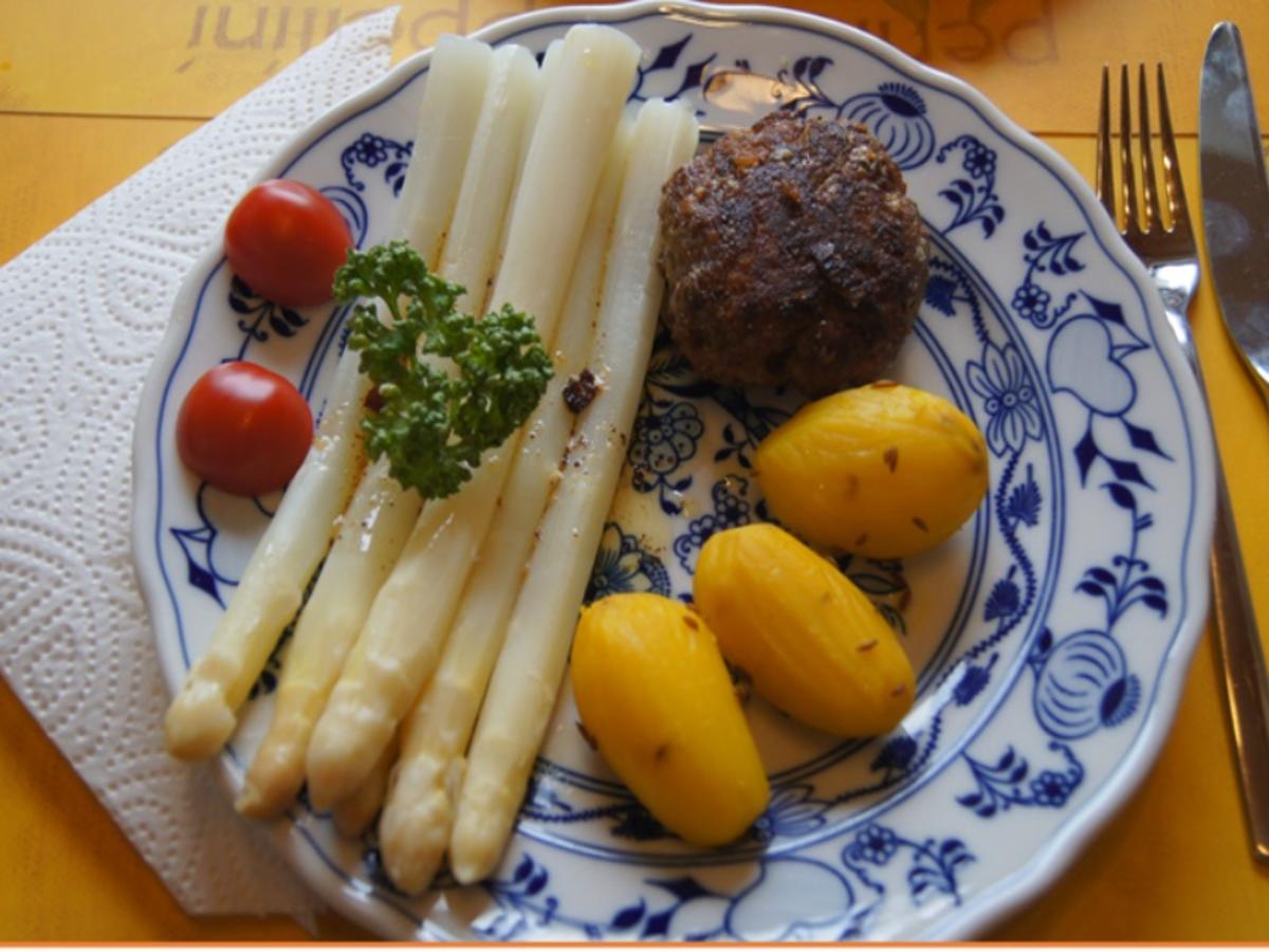 Spargel mit Rindfleischbulette und Frühkartoffeln - Rezept - Bild Nr. 8