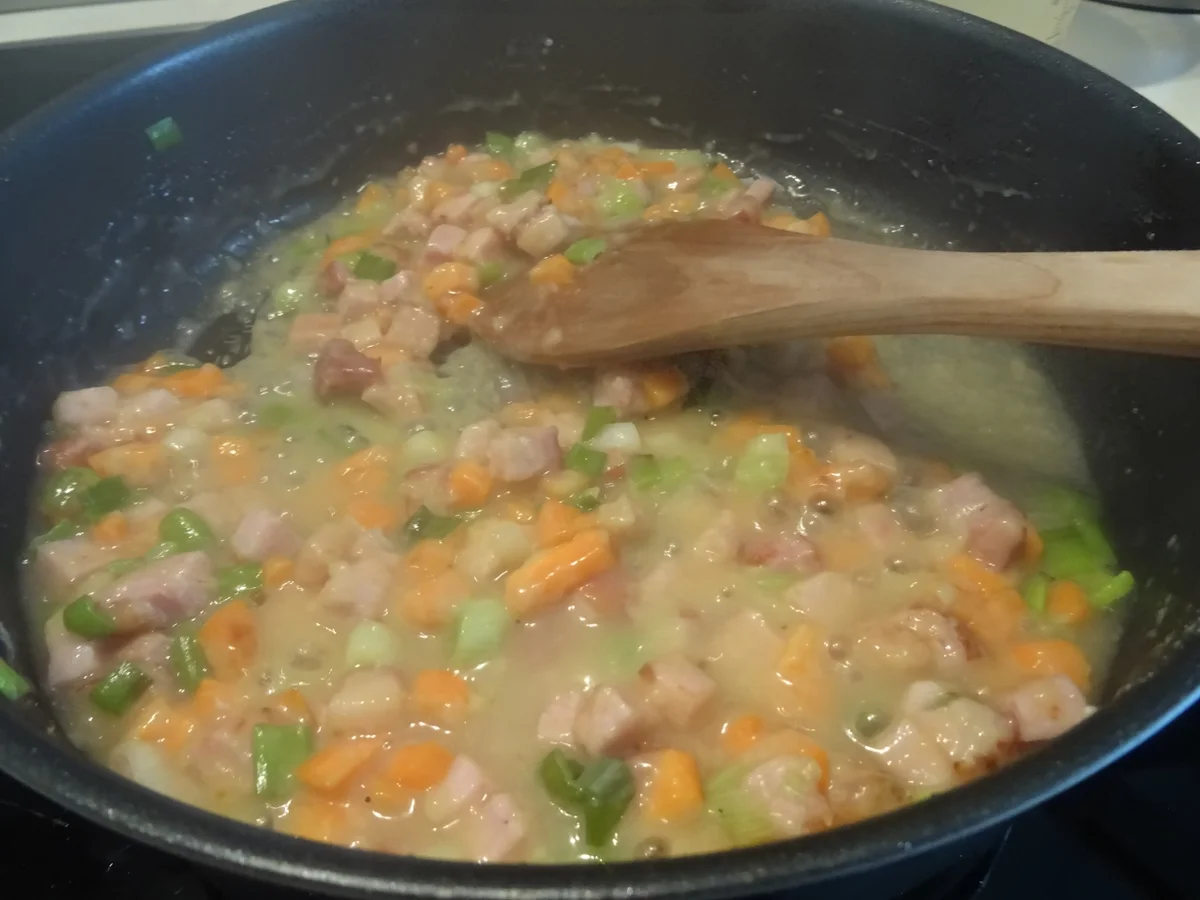 Spargel-Ragout im Reisring - Rezept - Bild Nr. 7958