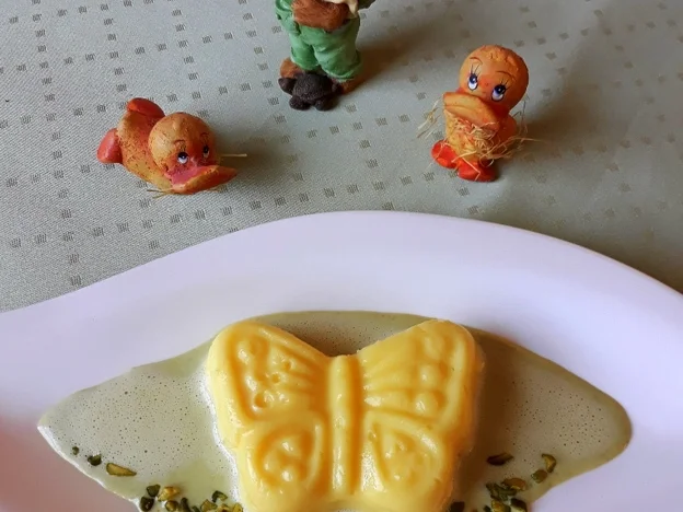 Eierlikör - Schokoladen - Pudding auf Pistazien - Soßenspiegel - Rezept - Bild Nr. 7958