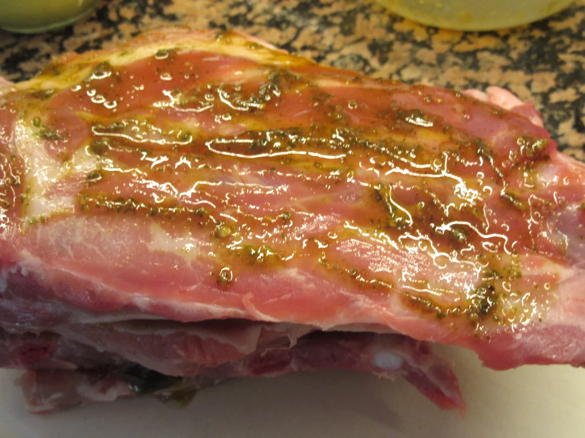 Fleisch: Marinierte Schälrippchen auf Karotten-Kartoffel-Ragout - Rezept - Bild Nr. 7960