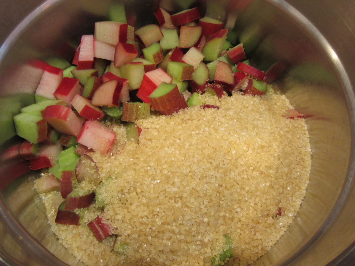 Rezept: Vorrat: Rhubarb-Curd Bild Nr. 7959 Vorrat: Rhubarb-Curd - Rezept - Bild Nr. 7959