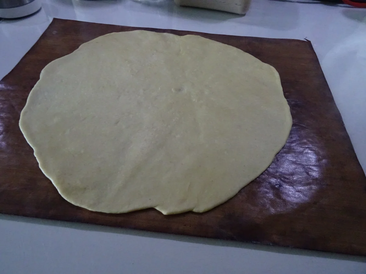 Oster-Blume mit Erdnuss-Schoko-Füllung - Rezept - Bild Nr. 7966