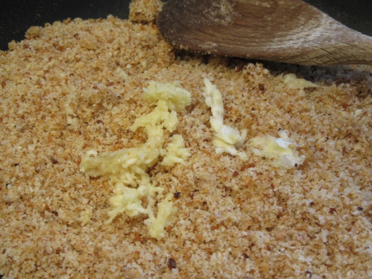 Rezept: Gemüse: Involtini di peperoni (Sizilien/Lipari) Bild Nr. 7982 Gemüse: Involtini di peperoni (Sizilien/Lipari) - Rezept - Bild Nr. 7982