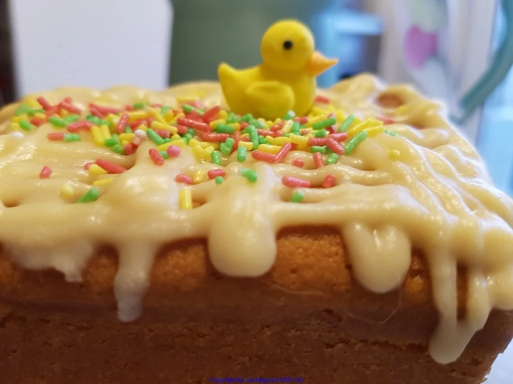 Rezept: Amarena Kirsch- Eierküchlein mit Eierlikör-Quarktopping Bild Nr. 11 Amarena Kirsch- Eierküchlein mit Eierlikör-Quarktopping - Rezept - Bild Nr. 11