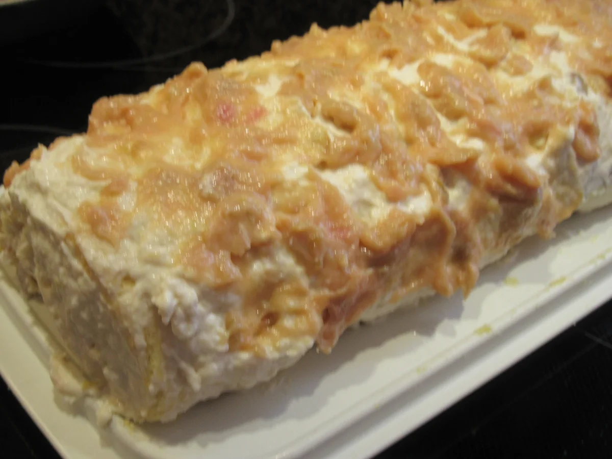 Rezept: Backen: Rhabarber-Biskuitrolle Bild Nr. 7987 Backen: Rhabarber-Biskuitrolle - Rezept - Bild Nr. 7987