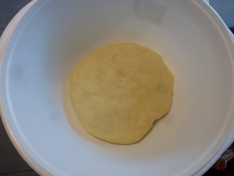 Rezept: Hefekuchen vom Blech mit nussiger Decke Bild Nr. 8010 Hefekuchen vom Blech mit nussiger Decke - Rezept - Bild Nr. 8010