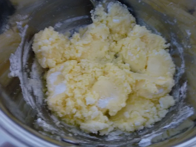 Rezept: Hefekuchen vom Blech mit nussiger Decke Bild Nr. 8012 Hefekuchen vom Blech mit nussiger Decke - Rezept - Bild Nr. 8012