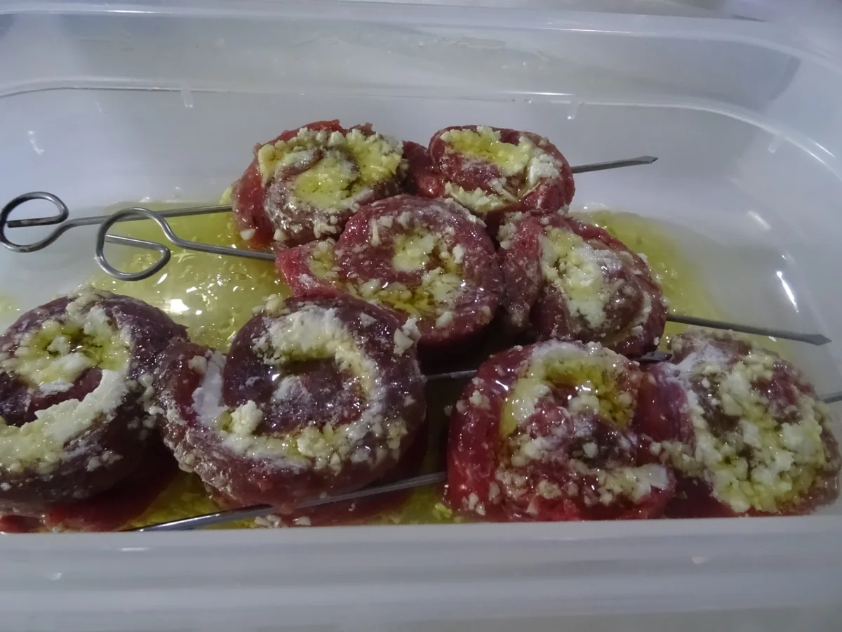 Lamm-Spieße mit Kartoffel-Gurken-Feta-Salat - Rezept - Bild Nr. 8008