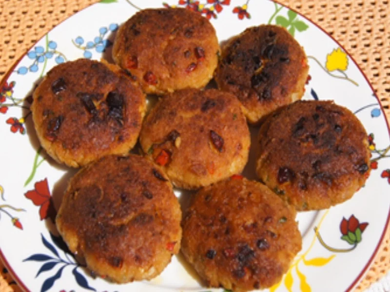 Rezept: Herzhafte Buletten Bild Nr. 2 Herzhafte Buletten - Rezept - Bild Nr. 2