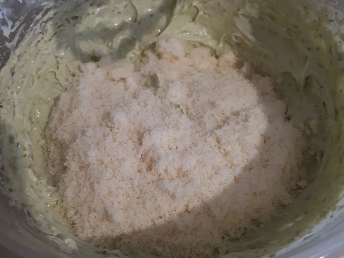 Rezept: Parmesanbutter Bild Nr. 5 Parmesanbutter - Rezept - Bild Nr. 5