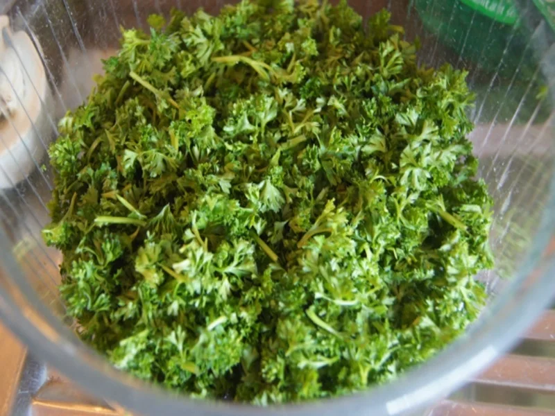 Rezept: Norwegisches Lachsfilet mit Spargel, Petersiliensauce und Kartoffeln Bild Nr. 8044 Norwegisches Lachsfilet mit Spargel, Petersiliensauce und Kartoffeln - Rezept - Bild Nr. 8044