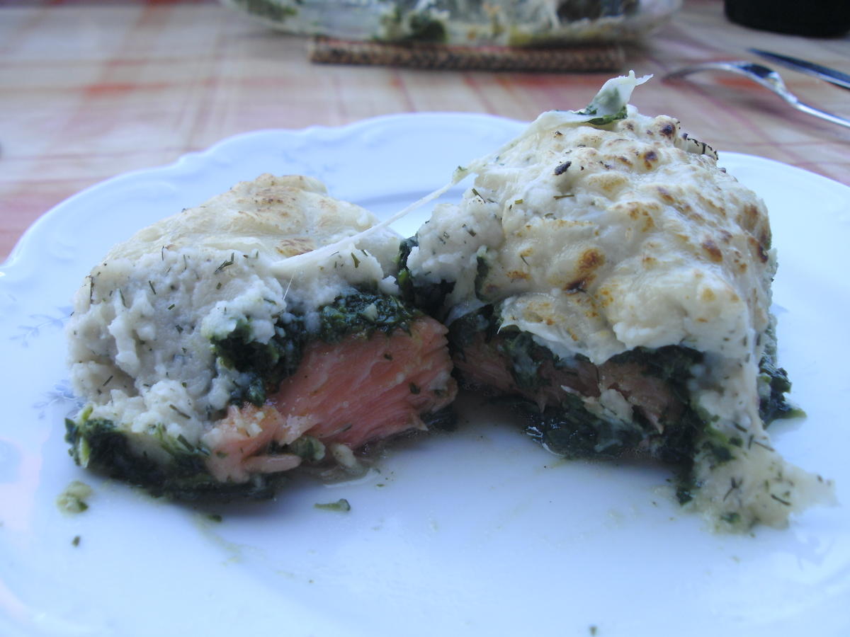 Lachs mit Selleriepüree und Käsehaube - einfach - von Backfee1961