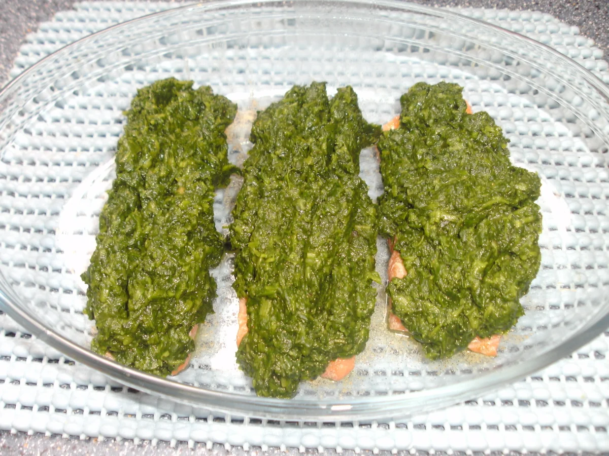 Rezept: Lachs mit Selleriepüree und Käsehaube Bild Nr. 4 Lachs mit Selleriepüree und Käsehaube - Rezept - Bild Nr. 4