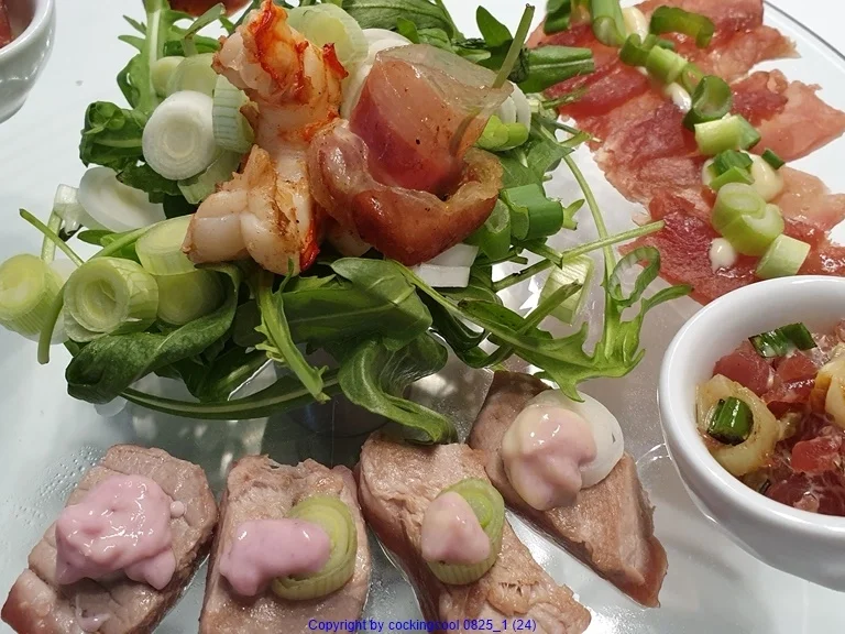 Rezept: Thunfisch (4 Variationen) mit Rucolasalat = kochbar Challenge 4.0 (Mai 2019) Bild Nr. 8048 Thunfisch (4 Variationen) mit Rucolasalat = kochbar Challenge 4.0 (Mai 2019) - Rezept - Bild Nr. 8048