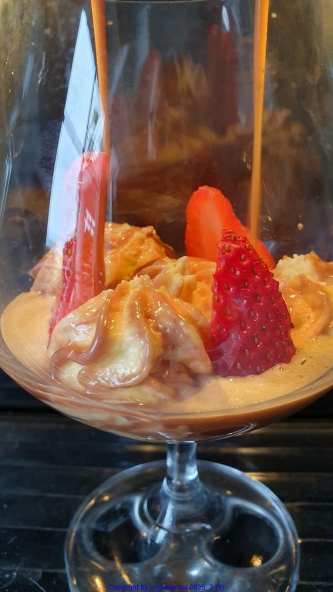 Schokokaffee-Vanilleeis, Espresso u. Erdbeeren = kochbar Challenge 4.0 (Mai 2019) - Rezept - Bild Nr. 8046
