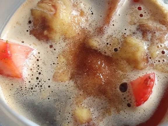 Schokokaffee-Vanilleeis, Espresso u. Erdbeeren = kochbar Challenge 4.0 (Mai 2019) - Rezept - Bild Nr. 8048