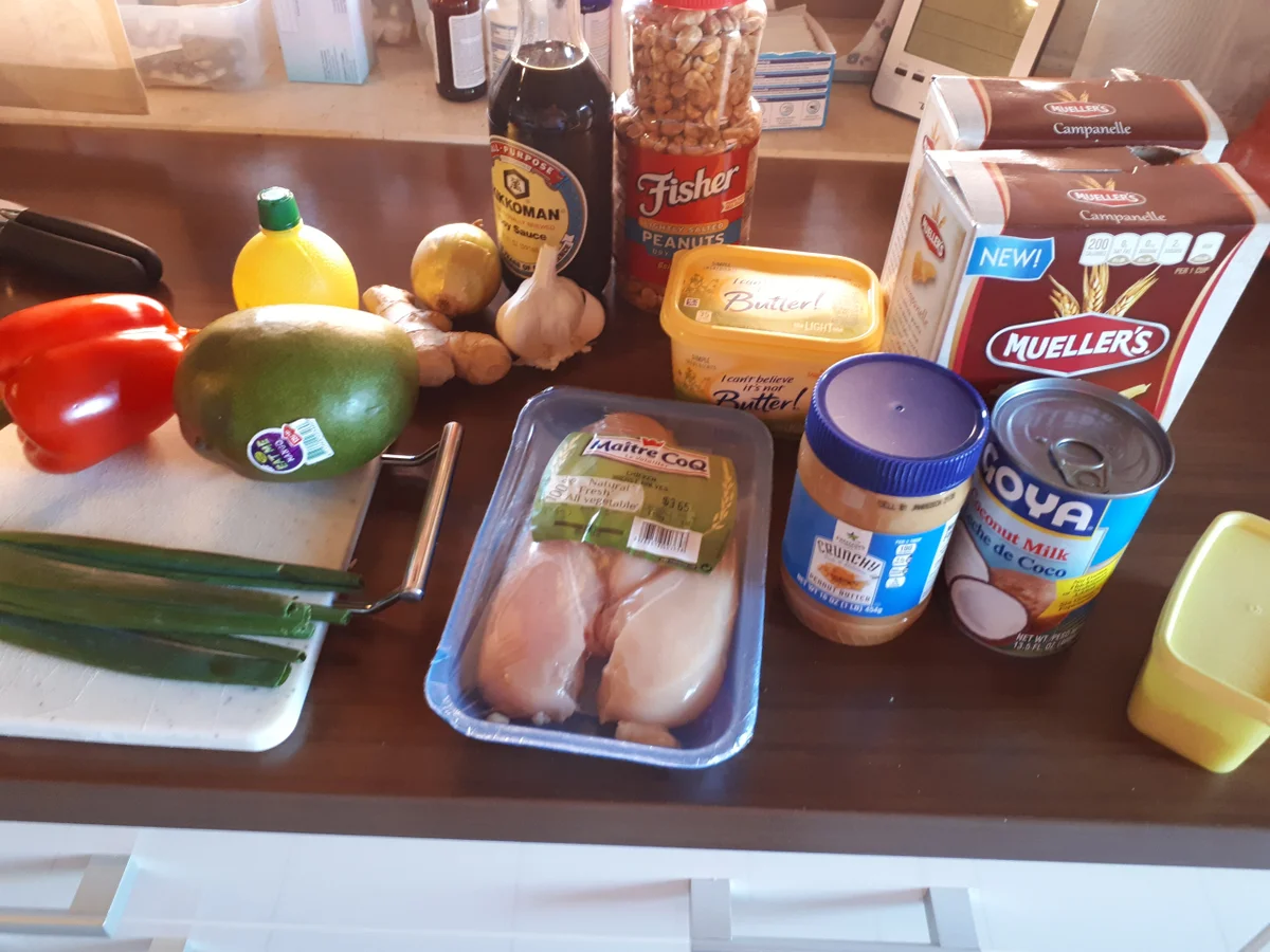 Nudelpfanne mit Mango und Erdnüssen - Rezept - Bild Nr. 8041