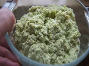 Zuckerschoten-Mandel-Erdnuss-Pesto - Rezept - Bild Nr. 2
