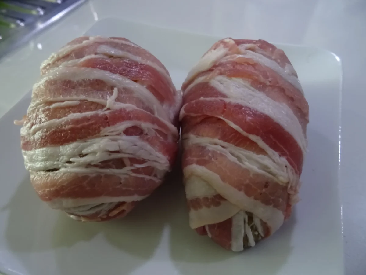 Rezept: Kartoffel-Bomben im Bacon-Mantel und Käsefüllung Bild Nr. 8071 Kartoffel-Bomben im Bacon-Mantel und Käsefüllung - Rezept - Bild Nr. 8071