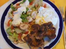 Schweinenackensteak mit gemischten Salat - Rezept - Bild Nr. 8069