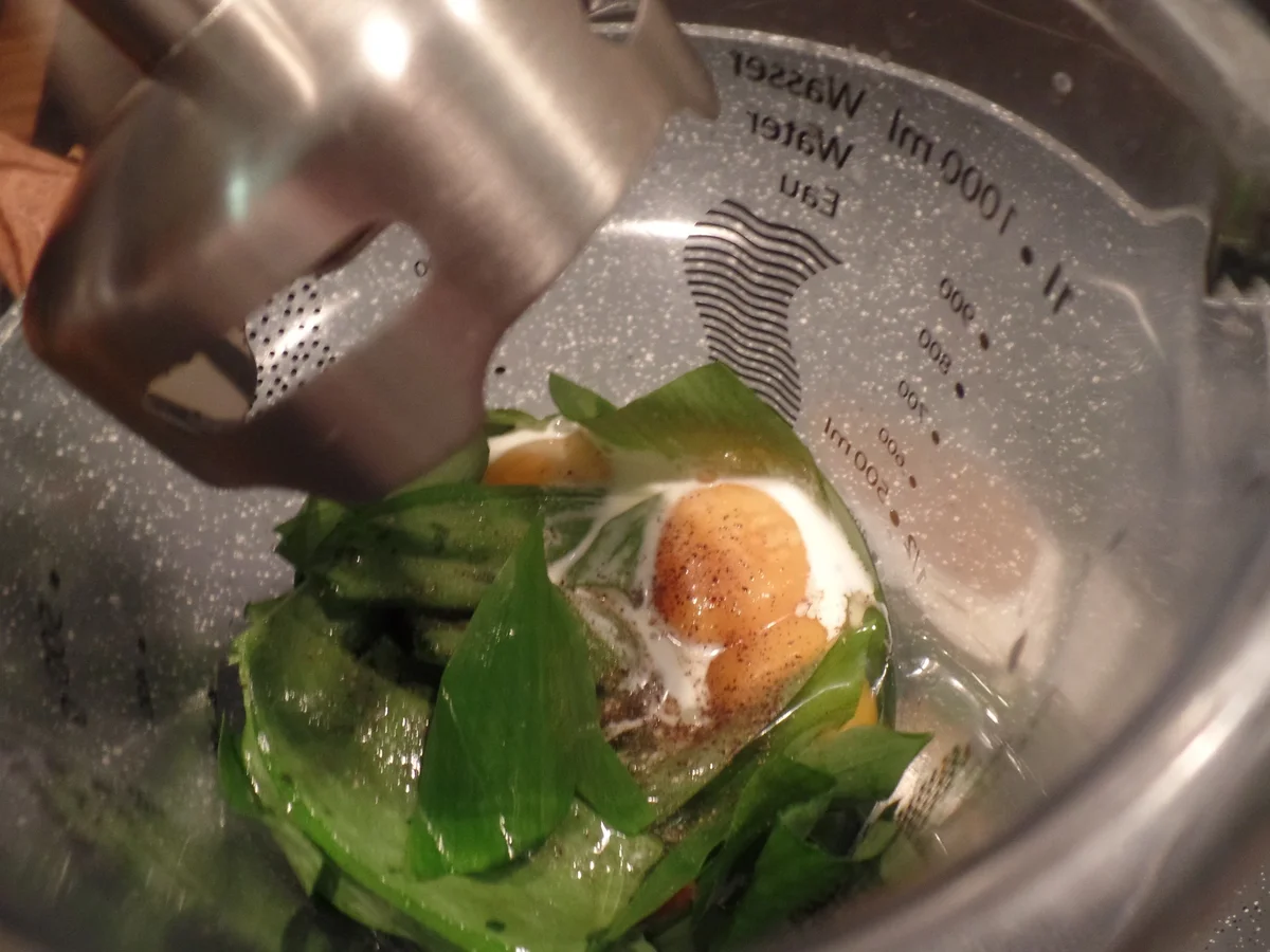 Rezept: Bärlauch-Omelett Bild Nr. 8072 Bärlauch-Omelett - Rezept - Bild Nr. 8072