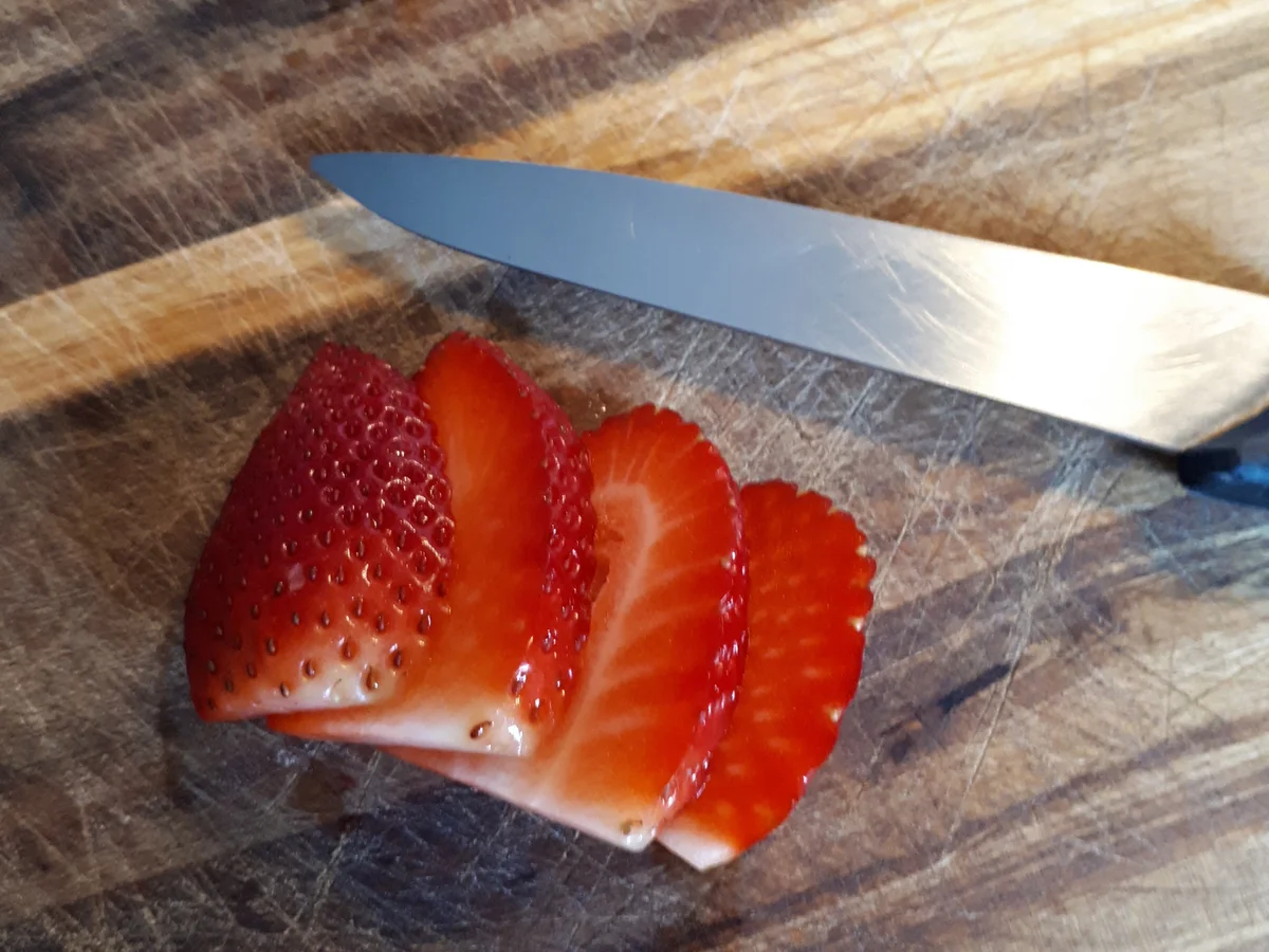 Rezept: Erdbeer-Chips Bild Nr. 2 Erdbeer-Chips - Rezept - Bild Nr. 2