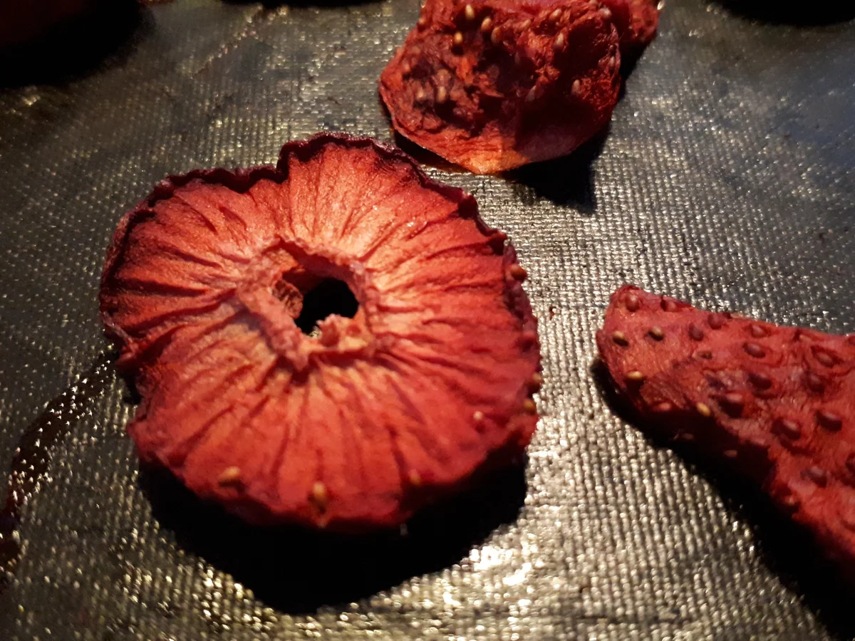 Rezept: Erdbeer-Chips Bild Nr. 8 Erdbeer-Chips - Rezept - Bild Nr. 8