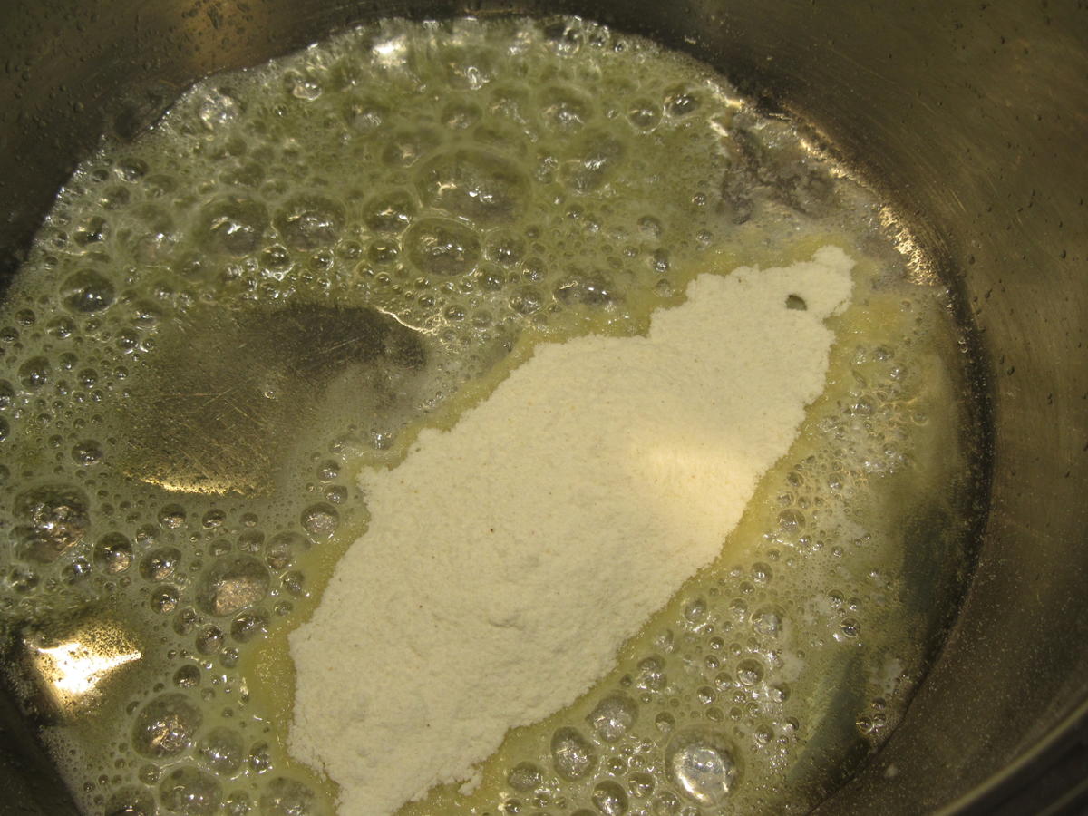 Pasta: Tagliatelle Verde con Asparaghi e Salsa di Erba Cipollina - Rezept - Bild Nr. 8077