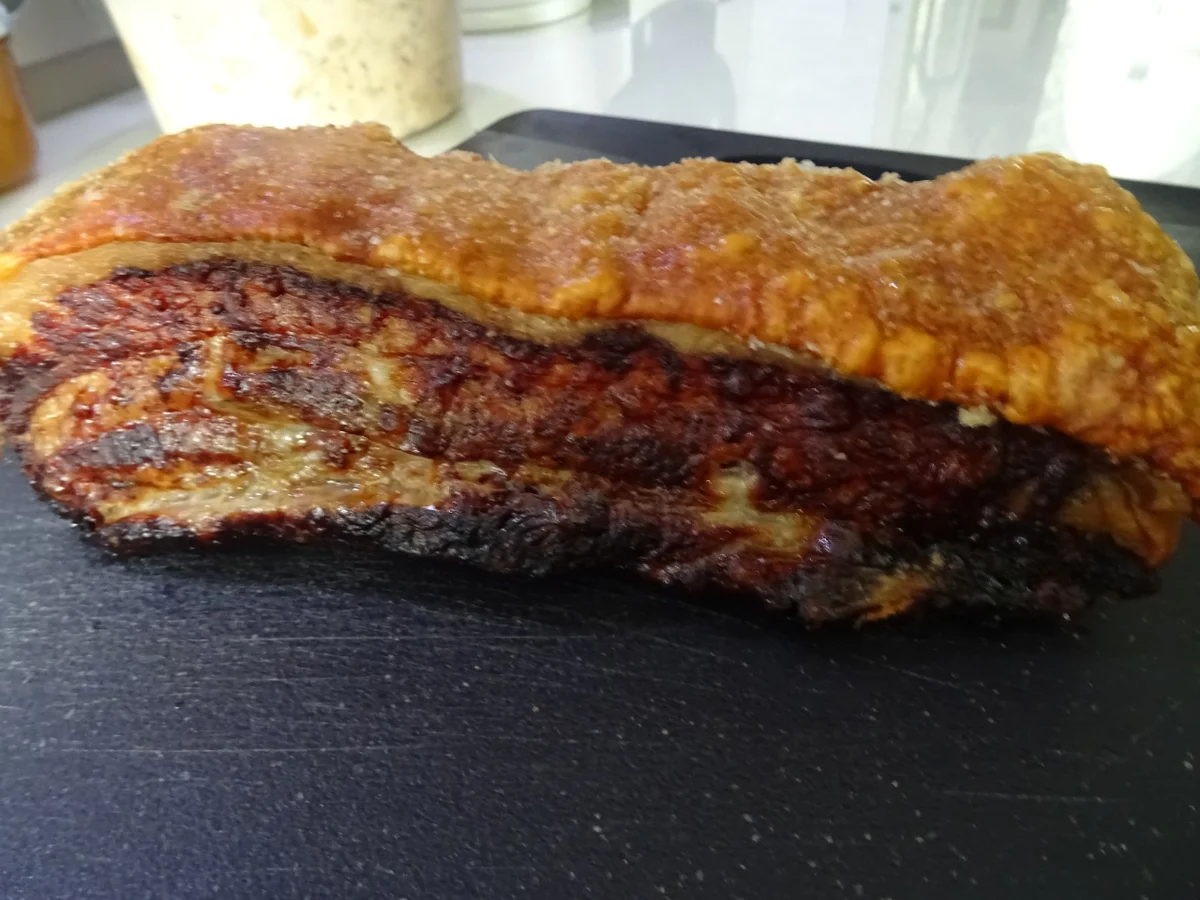 Schweine-Krustenbraten mit Rahm-Kohl und Kartoffelschmarrn - Rezept - Bild Nr. 8074