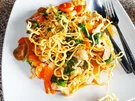 Gebratene chinesische Weizennudeln mit Garnelen und Fischbällchen - Rezept - Bild Nr. 8079
