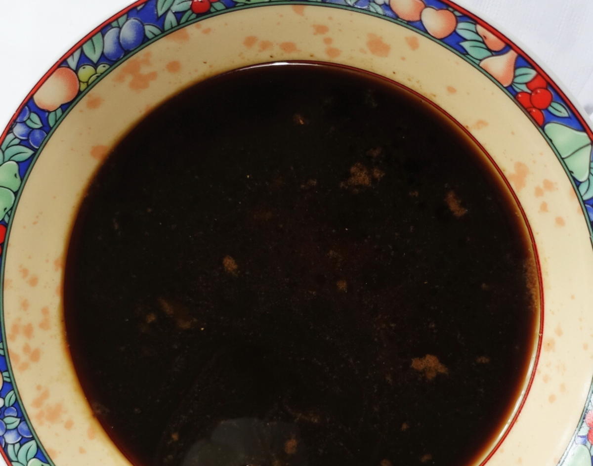Kecap Tim Ikan – eine milde, dunkle, malzig-würzige Sojasauce - Rezept - Bild Nr. 8079