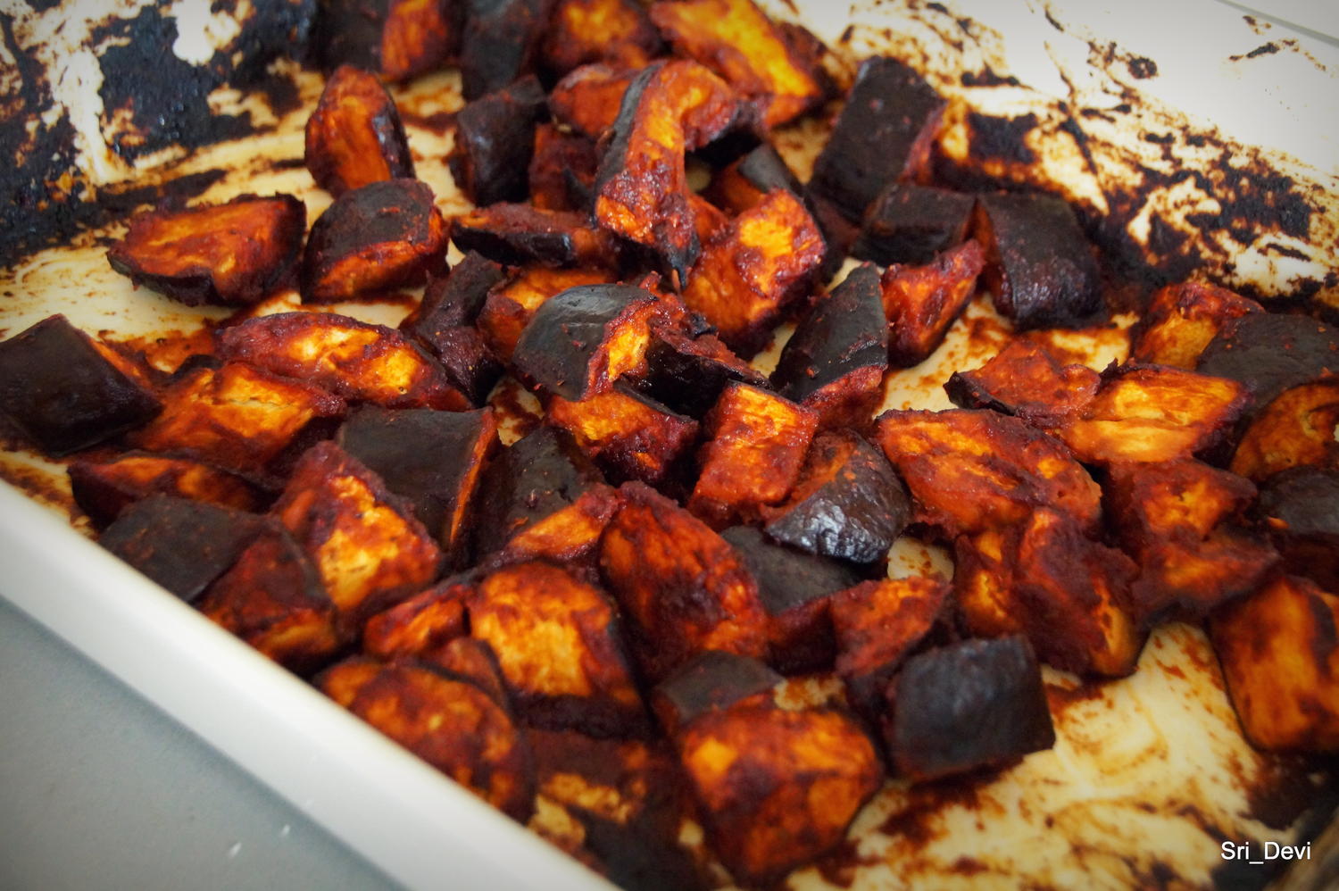 Beilage: Scharfe Ofen-Auberginen - Rezept - kochbar.de