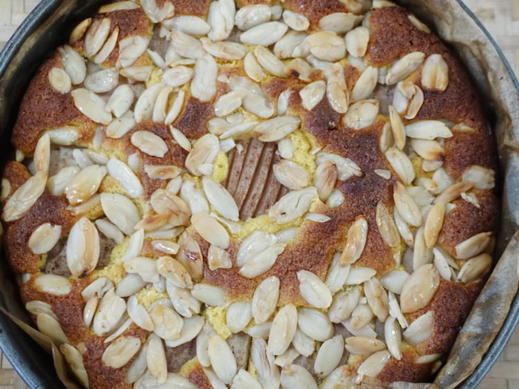 Versunkener Birnenkuchen mit Mandeln Lindau - von Antareja