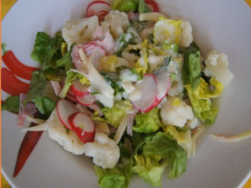 Gemischter Salat u.a. mit Blumenkohl - Rezept - Bild Nr. 8102