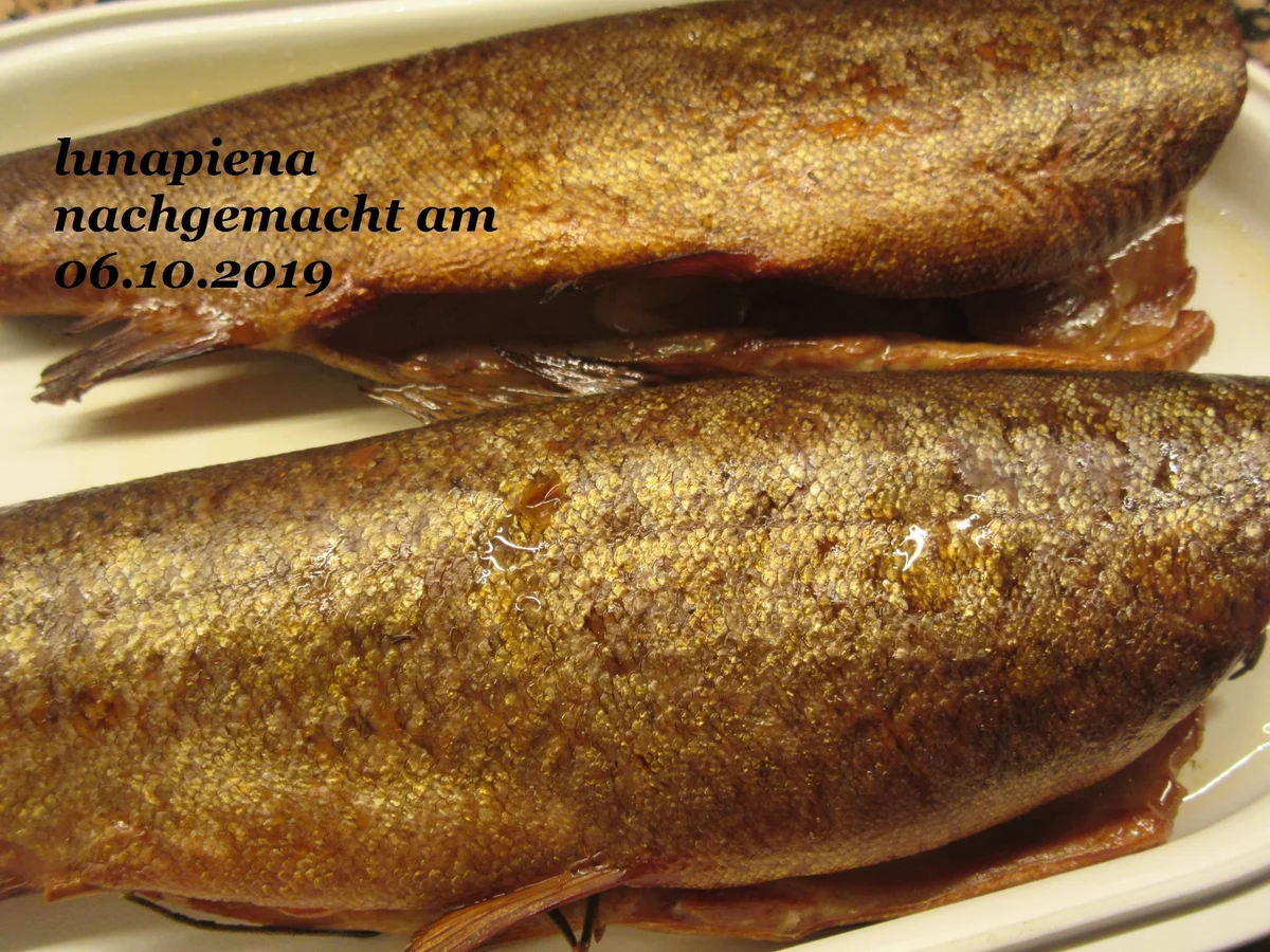 Rezept: Forelle geräuchert mit rustikalem Kartoffelstampf und Radieschen-Salat Bild Nr. 8110 Forelle geräuchert mit rustikalem Kartoffelstampf und Radieschen-Salat - Rezept - Bild Nr. 8110