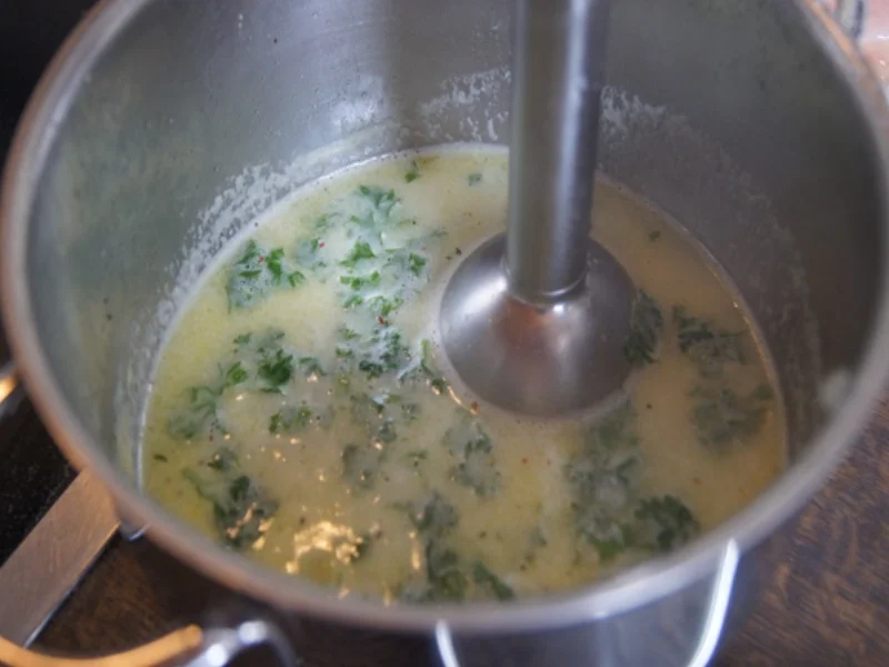 Grüner Spargel mit pikanter Sauce und Hähnchenbrustfilet - Rezept - Bild Nr. 12