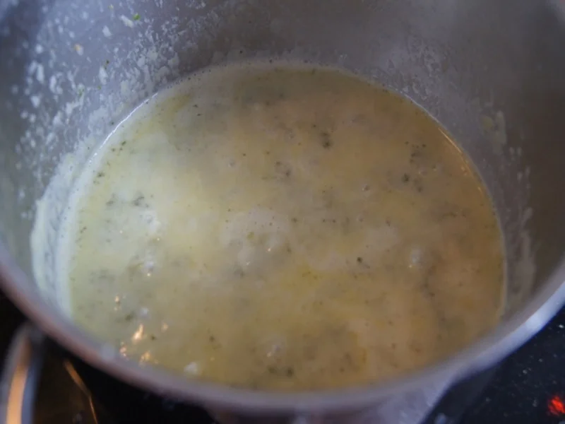 Grüner Spargel mit pikanter Sauce und Hähnchenbrustfilet - Rezept - Bild Nr. 14