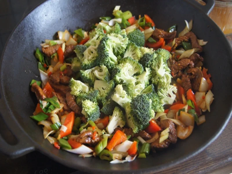 Puten-Broccoli-Wok - Rezept - Bild Nr. 8107