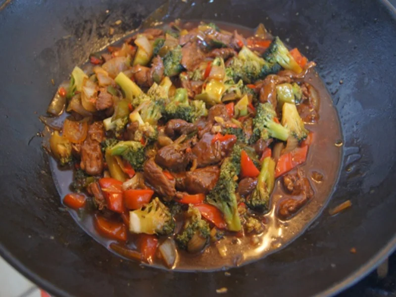 Puten-Broccoli-Wok - Rezept - Bild Nr. 8107