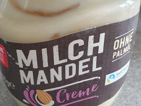 Fluffige Pfannkuchen oder Palatschinken - Rezept - Bild Nr. 8108