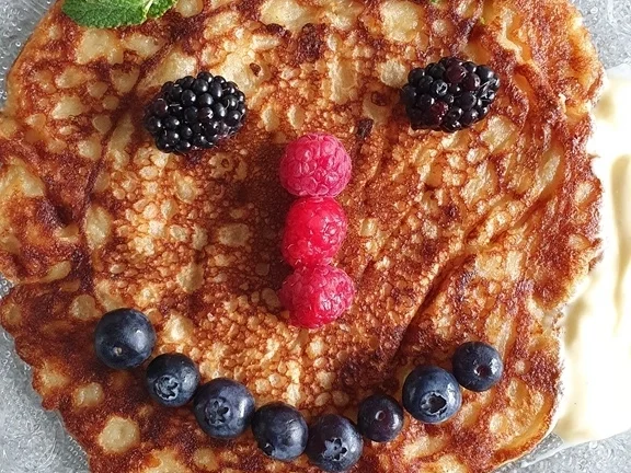 Fluffige Pfannkuchen oder Palatschinken - Rezept - Bild Nr. 8116
