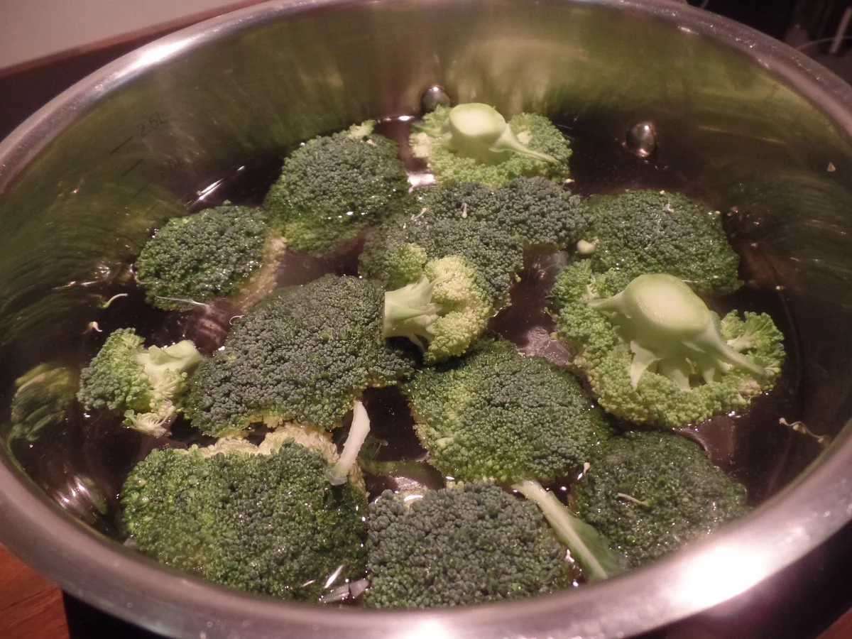 Rezept: Überbackene Hähnchenbrust Bild Nr. 8106 Überbackene Hähnchenbrust - Rezept - Bild Nr. 8106