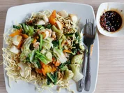 Kantonesisches Tami Goreng Cap Cay Seafood ala Taman Griya - Rezept - Bild Nr. 8140