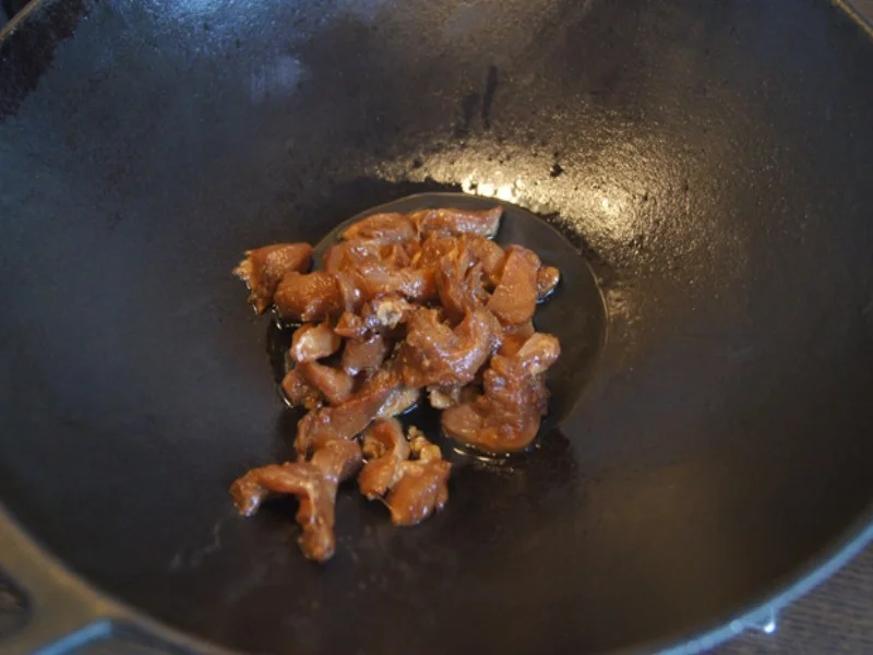 Schweinefilet mit Austernsauce und Gemüse im Wok und gelber Basmatireis - Rezept - Bild Nr. 8142