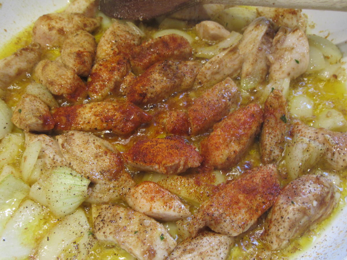 Geflügel: Hühnergeschnetzeltes mit Spargel in Kräuter-Mascarpone-Soße - Rezept - Bild Nr. 8146