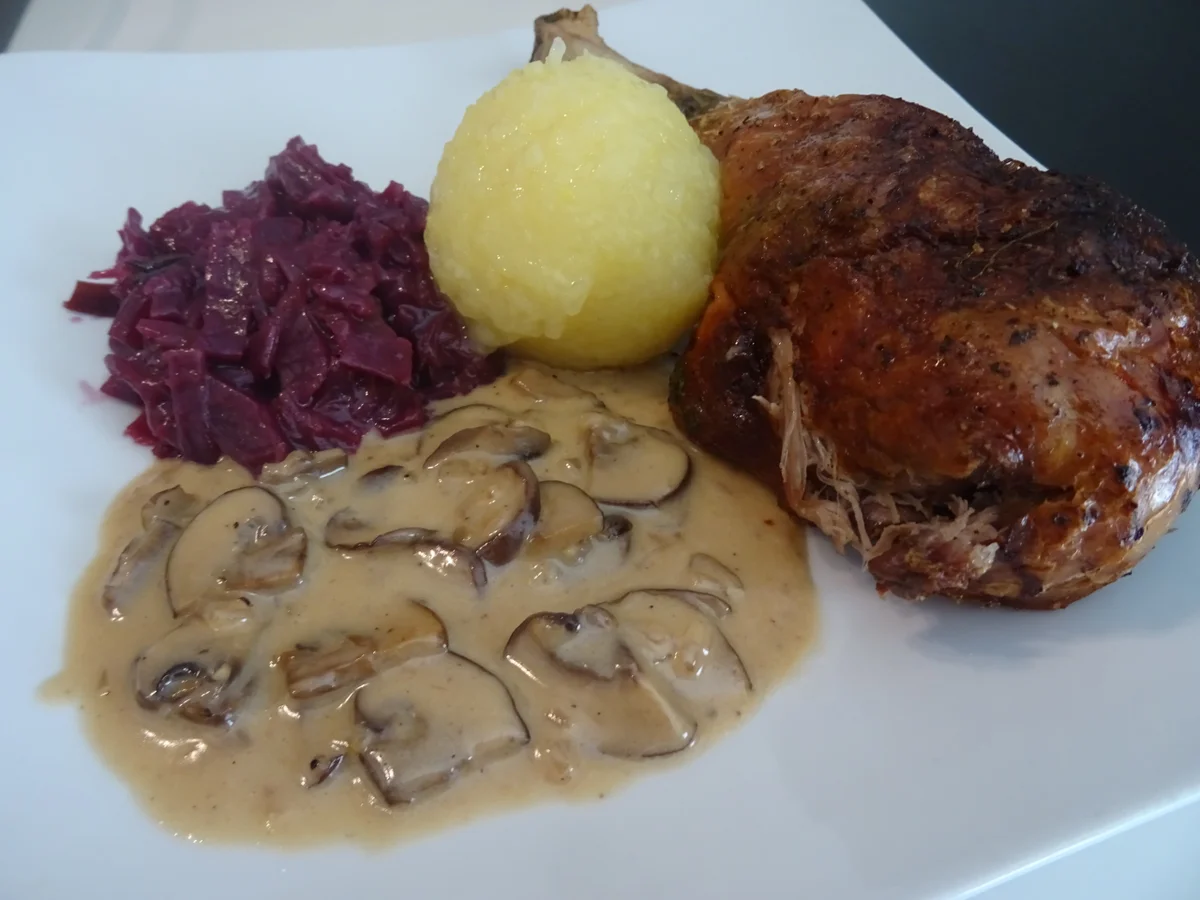 Rezept: Gänsekeule gefüllt Bild Nr. 8149 Gänsekeule gefüllt - Rezept - Bild Nr. 8149